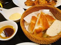 餐前面包-Efes Turkish & Mediterranean Cuisine 艾菲斯餐厅(陆家嘴店)