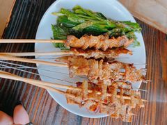 -亮亮烧烤(积玉桥总店)
