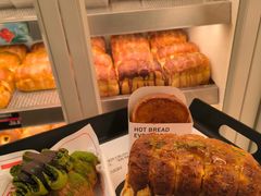 -HOT CRUSH趁热集合·现烤面包(环球港店)