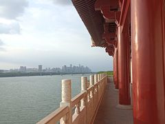 -杜甫江阁