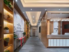 -宸玥酒店(成都西南财大地铁站店)