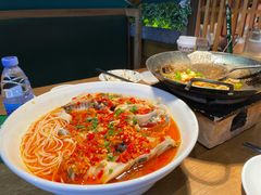 剁椒鱼头-费大厨辣椒炒肉(万家丽一店)