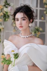 -艾米丽婚纱礼服