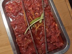 -洱火云南酸菜牛肉火锅(石景山当代商城店)