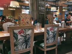 -领鲜活海鲜榴莲自助火锅(东门店)