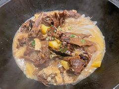 铁锅靠大鹅-粘豆包铁锅炖二部(温泉街店)