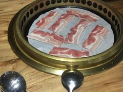 -韩京炭火烤肉自助料理(柯桥万达店)