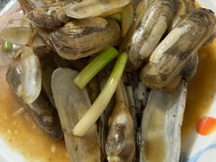 葱姜炒竹蛏-吕四渔港码头海鲜餐厅