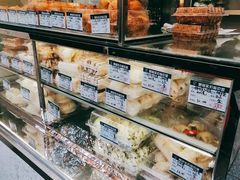 -白玉兰食品(汇联商厦店)