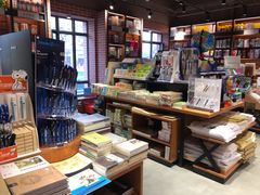 -新华书店(永安路店)