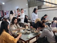 -正宗杨记普洱酸醋米线(总店)