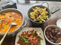 -鸿兴楼酒家嘉山路店