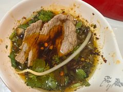 -毛辣果·贵州红酸汤牛肉火锅(西单店)