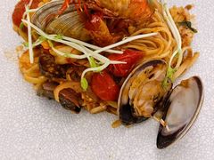 -Mark&Mars Restaurant