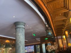 -八府香鸭·啫啫煲(华山路店)