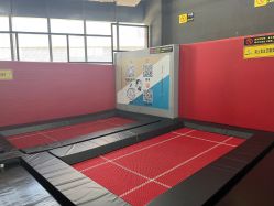 -零重力蹦床空间·滑梯·海洋球·团建(奥特莱斯店)