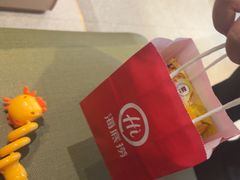 -海底捞火锅(新松江路生日主题店)