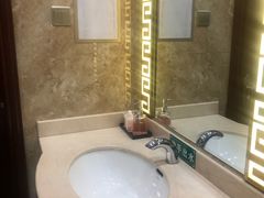 -民族饭荘(新华大街店)