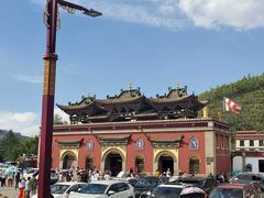 -塔尔寺游客服务中心