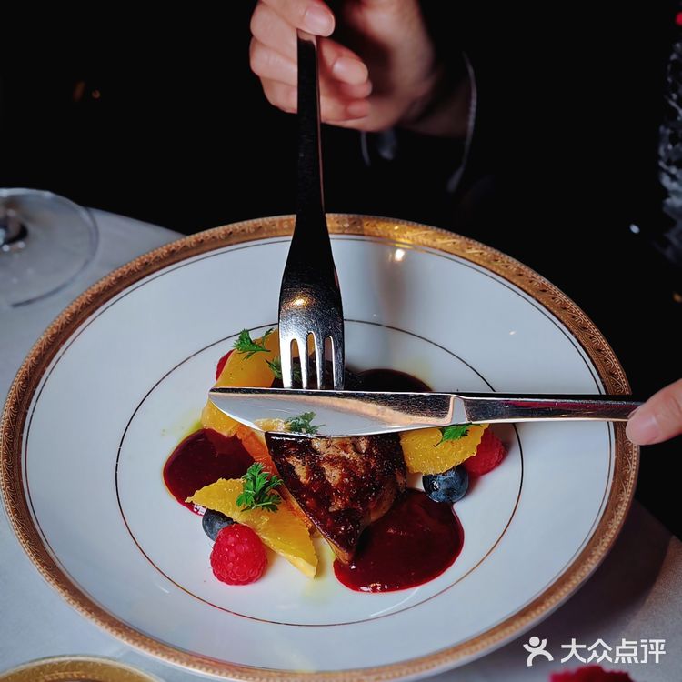 这家餐厅,满足了我对高端西餐的一切幻想!