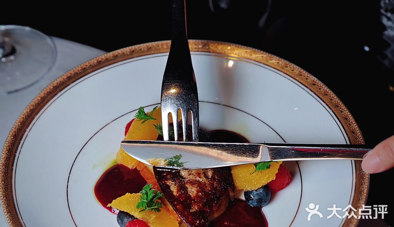 这家餐厅，满足了我对高端西餐的一切幻想！ 