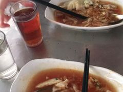 -后街女孩肠粉店