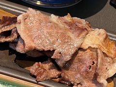 -铭牛烧肉·和牛海鲜自助(高新月牙湖店)