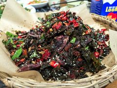 -江湖黑大兔(杨家坪店)