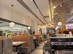 -黄记煌三汁焖锅(新佳丽江汉路店)