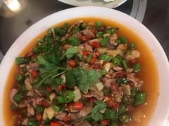 鲜锅兔-飞虹鱼馆(春华路店)