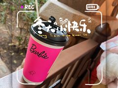 -喜茶(迪士尼小镇·平行宇宙店)