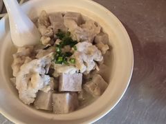 -绿草地·湘菜(酃湖师院店)