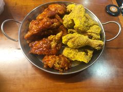 -BHC炸鸡(明洞总店)