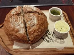 -恰餐厅及酒吧 CHAR Bar & Grill (北京丽都皇冠假日店)