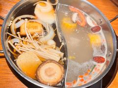 -呷哺呷哺(普陀乐购真北店)