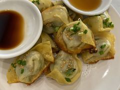 煎馄饨-小实惠嘉(威海路店)