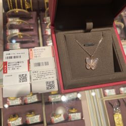 -周大生CHOW TAI SENG(成山路巴黎春天店)