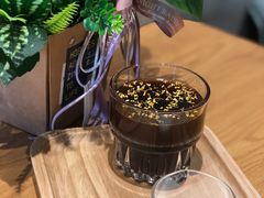 -ZING COFFEE 镜咖啡