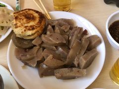 -闫家驴肉老店(华电一校店)