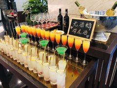 -西安绿地假日酒店