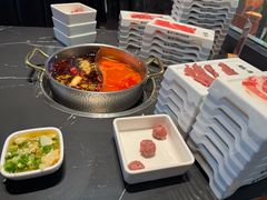 -魁牛·潮汕牛肉自助火锅(沈辽路万达店)