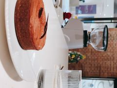 -潮一不贰·法式甜品·生日蛋糕·西式简餐(外滩店)