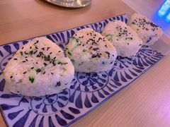 金枪鱼手抓饭饭团-小岛餐厅