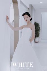 -纯色时光婚纱艺术馆WHITE