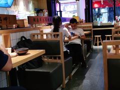 大堂-三两粉(深圳龙华上塘店)