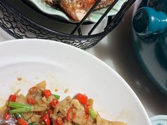 -佬麻雀·剁椒鱼头(京基KK One店)