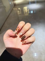 -Lucky girl建构养甲·中式翘睫专业店