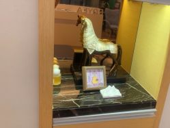 -ROYEA茹彦祛痘·问题肌肤修护中心