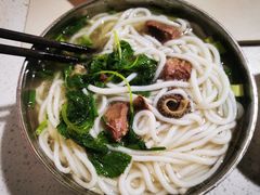 -小倪羊肉米线馆