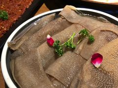 大片毛肚-雾漫川城重庆火锅(上和商业广场店)